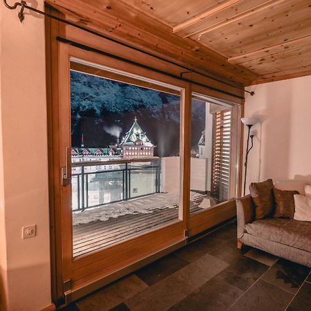 St Moritz 3 Suite Vista Lago Exterior photo