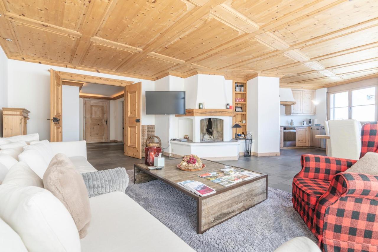 St Moritz 3 Suite Vista Lago Exterior photo